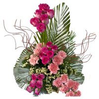 Online Diwali Flowers Delivery to Bangalore. Pink Rose Carnation Basket 24 Flowers