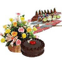 500gm Chocolate Cakes and 20 Mix Roses Basket with Assorted Crackers worth Rs 1200. Deliver Diwali Gifts in Bangalore same Day