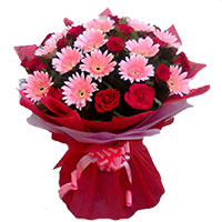 Send Valentines Flowers in Bangalore
