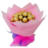 Send Online 16 Pcs Ferrero Rocher Bouquet Bangalore