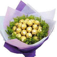 Ferrero Rocher Chocolate Bouquet to Bengaluru