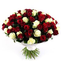 Send Rakhi Flowers to Bangalore, Red White Roses Bouquet 100 flowers to Bangalore