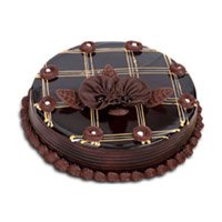 Send Housewarming Cake to Bangalore : 1 Kg Chocolate Cake to Bengaluru