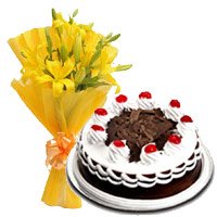 Online Friendship Day Gifts Delivery to Bangalore to send 3 Yellow Lily 1/2 Kg Black Forest Cake