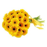 Buy New Year Flowers to Bangalore. Yellow Gerbera Bouquet 24 Flowers in Bengaluru