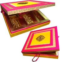Send Dry Fruits to Bangalore on New Year in a Fancy Dry Dry Fruit Box of MDF 1 Kg